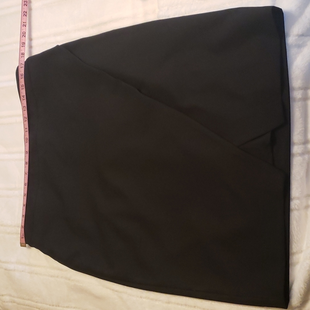 White House Black Market Size 14